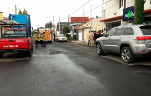 Fuga de gas provoca evacuación de vecinos en Casa Blanca, Metepec