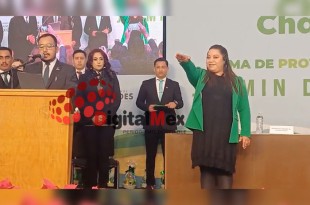 En su mensaje, Delgado López delineó los ejes centrales de su administración: un municipio sano, una vida ecologista y un gobierno participativo. 