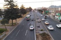 Se reportan al menos dos personas heridas sobre los carriles centrales.