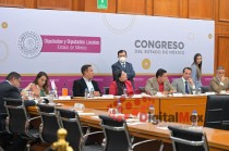 Durante la sesión, los diputados integrantes de esta comisión expresaron sus opiniones y propuestas para enriquecer el dictamen.