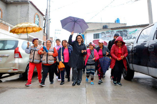 La modalidad Mano a Mano permitió que el gobierno aportara materiales y los colonos la mano de obra.