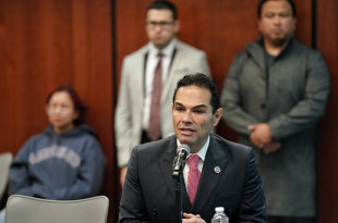 El vicecoordinador del Grupo Parlamentario del PAN, Enrique Vargas, propuso reformas a la Ley General para la Igualdad Sustantiva.