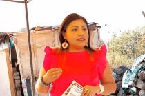 “se me fueron a la yugular, me jalonearon… me duele el brazo”