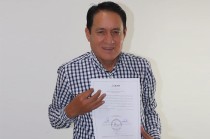 Mario Santana Carbajal presidente municipal de Villa Victoria