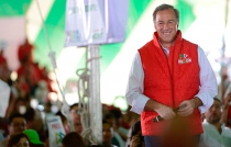 En juego, la confianza y futuro del país, dice Meade Kuribreña