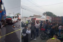 Aparentemente la unidad circulaba a exceso de velocidad y con una mala maniobra terminó impactada contra el vehículo pesado.