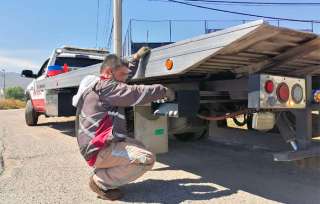 Para llevar a cabo esta labor de apoyo vial, la Dirección de Movilidad y Transporte municipal cuenta con cinco grúas