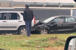 Ambos conductores permanecieron en el lugar en espera de sus respectivas aseguradoras