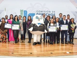 Entrega de reconocimientos del Premio Estatal contra la Discriminación 2023