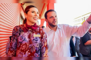La gobernadora no dio detalles sobre las razones de la revocación, pero expresó confianza en que el caso se resolverá.