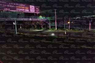 El cuerpo de Rolando, de 50 años, quedó sobre la carretera Toluca-Tenango tras ser atropellado.