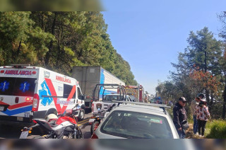 El estallido ocurrió en las colindancias de La Viga y El Hielo, a un costado de la carretera Naucalpan–Toluca, donde presuntamente operaba un taller de pirotecnia.