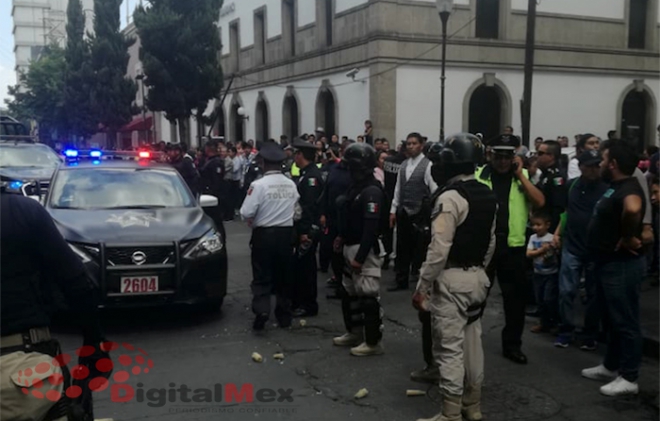 #Video: Toluca, se arma la campal entre comerciantes e inspectores