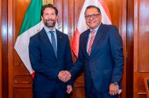 Durante una sesión solemne de Cabildo, George El Jallad recibió el reconocimiento y ofreció impulsar nuevas oportunidades de cooperación económica entre Líbano y la capital mexiquense.