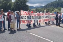 La protesta, señalan, tiene como objetivo exigir que se respeten los acuerdos establecidos en relación con la construcción del Tren Interurbano México-Toluca