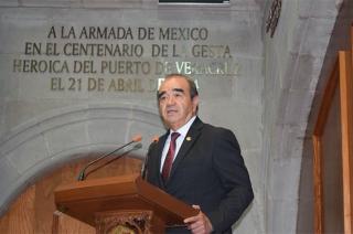 Afirmó que son tres iniciativas que se tienen sobre el tema