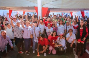 Todas las escuelas contarán con arcotecho para que los alumnos realicen sus actividades protegidos del sol, sostuvo el candidato.