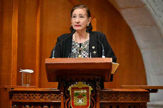 La propuesta incluye la inscripción de la leyenda en el muro de honor del Congreso estatal.