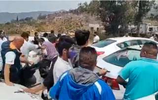 Acusaron que los taxistas de la base Jose María en Villa Victoria intimidaban a los choferes de otros municipios