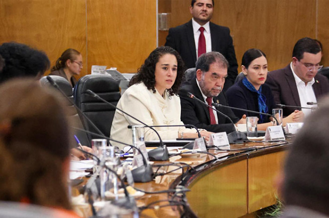 La consejera presidenta del IEEM, Amalia Pulido Gómez, destacó que los institutos electorales locales no solo organizan elecciones, sino que también forman ciudadanía.