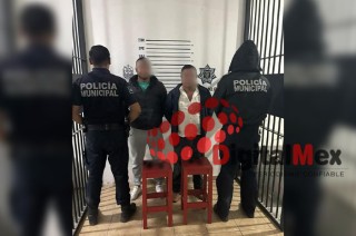 El arresto ocurrió a la 1:30 a. m. en la carretera San Buenaventura, cerca de la autopista México-Querétaro, en el municipio de Tepeji del Río de Ocampo.