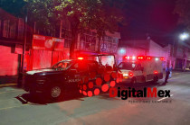 Elementos de la policía estatal resguardan la zona tras la detención de los presuntos delincuentes