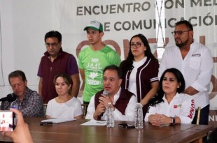 El candidato dijo que cancelará sus actividades hasta que no se sepa el estado de salud de los brigadistas