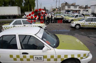 Alerta de caos vial por movimiento de #taxistas a la CDMX