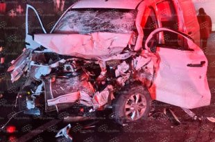 Fuerte choque en la Toluca-Zitácuaro deja tres heridos