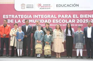 Jenaro Martínez y la gobernadora Delfina Gómez en el arranque del ciclo escolar 2025-2026