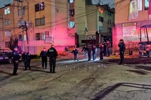 #Video: Balaceras simultáneas en #Coacalco provocan movilización policial; hay heridos