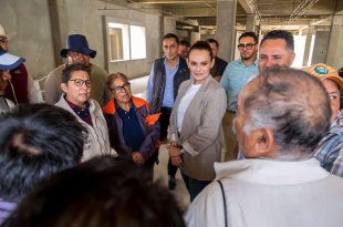 Autoridades estatales y municipales recorren el predio donde se construirá el CEAPS en San Nicolás Coatepec de las Bateas, en Tianguistenco.