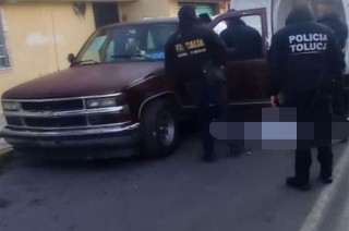 Ambas víctimas se encontraban a bordo de una camioneta Chevrolet