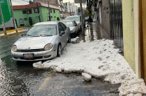 Paseo Tollocan y avenida Las Torres presentan afectaciones por acumulación de hielo y encharcamientos; autoridades piden manejar con precaución