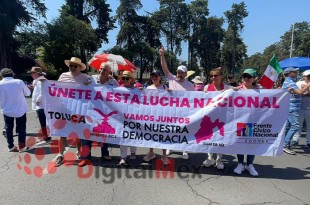 #Video: Marea Rosa en #Toluca; marchan por la democracia