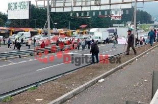 La manifestación, que inició alrededor de las 11:30 de la mañana de este 30 de agosto