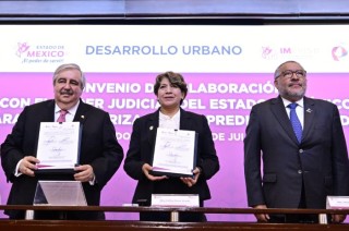 Gracias al apoyo del Gobierno estatal más de 2 mil personas ya cuentan con certeza jurídica en su patrimonio.