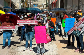 La movilización afectó a automovilistas, transporte público y la Línea 2 del Mexibús, generando congestionamiento de varios kilómetros en la zona norte del Valle de México.