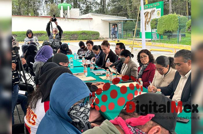 La UAEMéx y el Enjambre Estudiantil Unificado (EEU) realizaron este jueves 21 de agosto la cuarta mesa de trabajo.