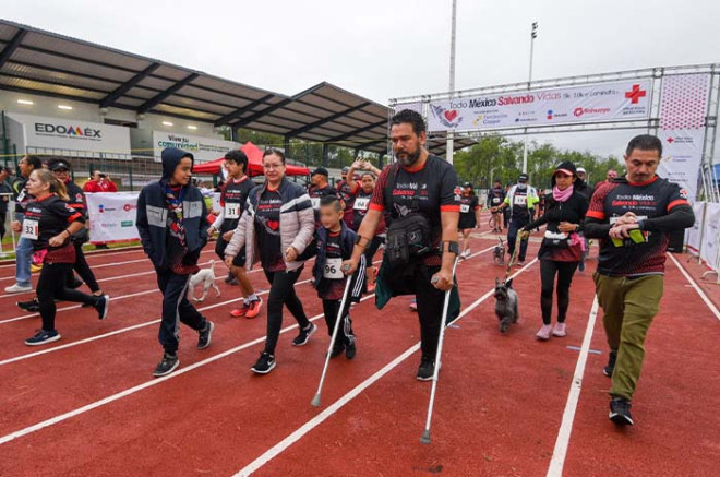 Habrá reconocimientos para los que lleguen en primero, segundo y tercer lugar, en las categorías femenil y varonil.