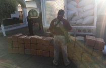 Duro golpe al narco en Tejupilco; decomisan 300 kilos de marihuana