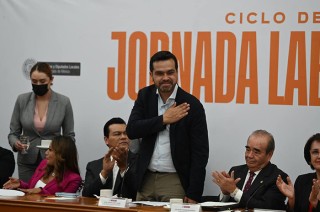 La diputada Ruth Salinas dio la bienvenida a los asistentes y se dijo muy emocionada de que estos foros comiencen en Toluca