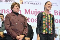 La presidenta Claudia Sheinbaum y la gobernadora Delfina Gómez durante la puesta en marcha del Plan Integral de la Zona Oriente del Estado de México.