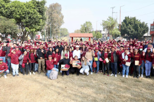 Raciel Pérez Cruz, Presidente Municipal de Tlalnepantla, durante el arranque del programa