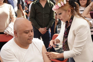 Macarena Montoya Olvera, secretaria de Salud del Estado de México, destacó que las jornadas dominicales de vacunación en templos religiosos continuarán hasta marzo.