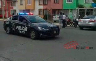 #Video: Distribuyen policías de #Toluca información sobre #Covid-19