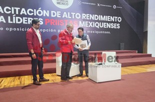 Mario Santana Carbajal, participa como ponente en la primera Capacitación de alto Rendimiento para Lideres PRIistas Mexiquenses
