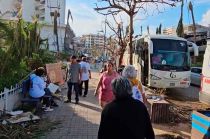 Abuelitos varados en Acapulco por huracán Otis están a salvo. Van de regreso a Tequixquiac.