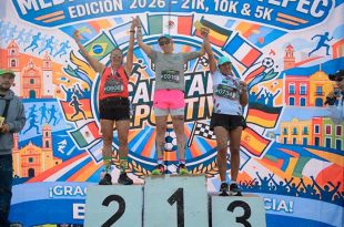 Todos los participantes obtuvieron una medalla conmemorativa del Medio Maratón Metepec 2026 tras completar sus recorridos.