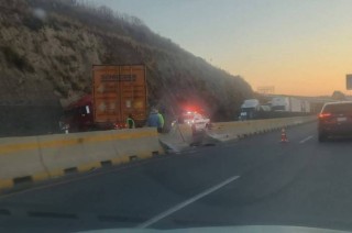 El conductor murió tras recibir múltiples disparos.